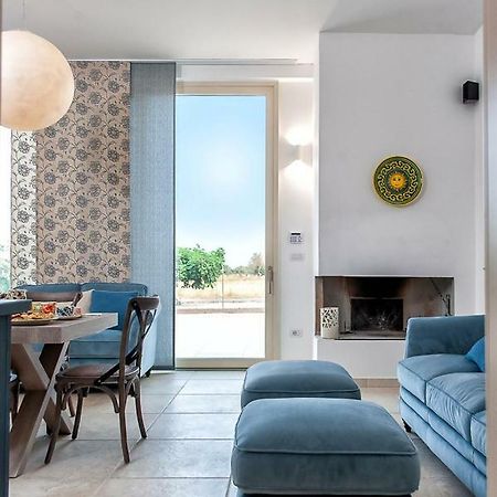 Le Stanze Di Chiara Otel Torre Lapillo Dış mekan fotoğraf